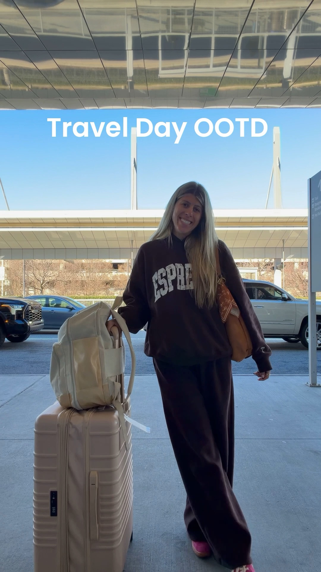 Airport Outfit | Travel Day OOTD | Lounge wear | Sweatsuit Set | Sweat Set | Luggage

#LTKootd #LTKdayinmylife #LTKTravel