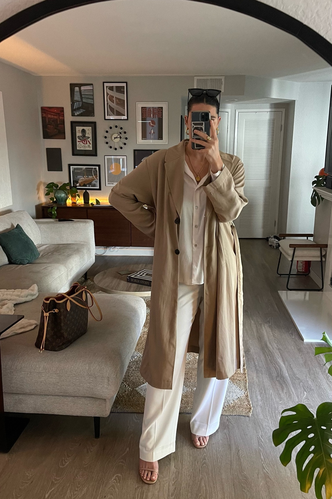 Full fit is Zara but I linked similar items 💛