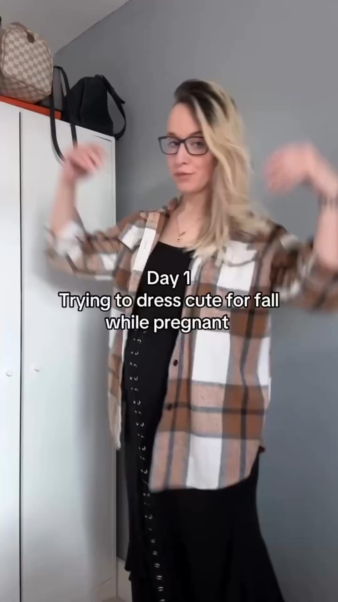 Happy first day of Autumn! Living in oversized flannel and skirts for fall right now because of Le Bump.

#falloutfit #pregnantootd #fallaesthetic

#LTKSeasonal #LTKFindsUnder50 #LTKBump