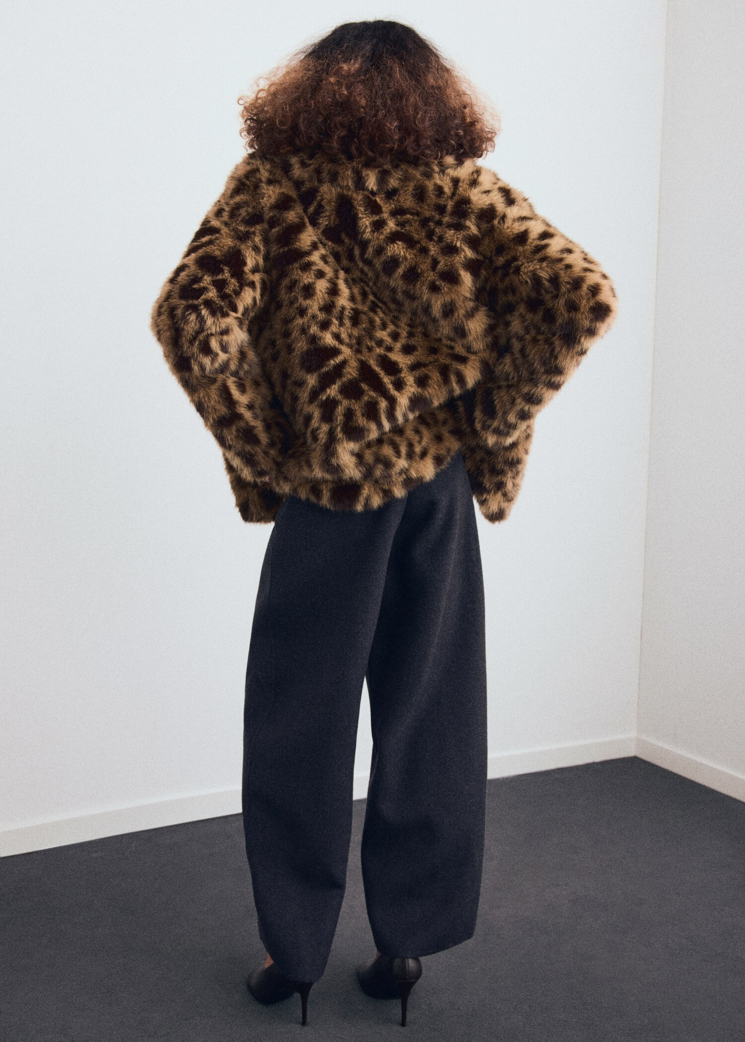 Leopard print faux fur coat | MANGO (UK)