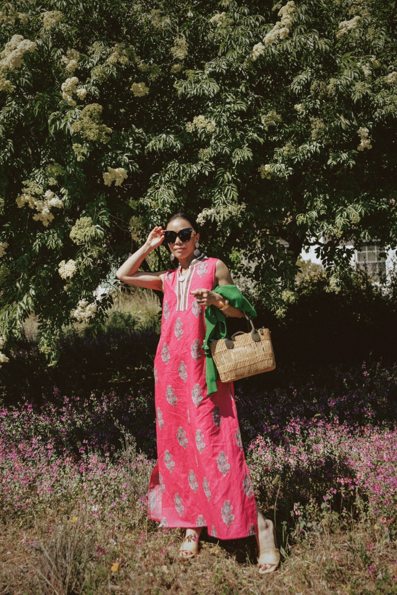 Lightweight cotton linen blend tunic dress with beautiful embroidered details and has pockets! 😍 Also on sale now! 
