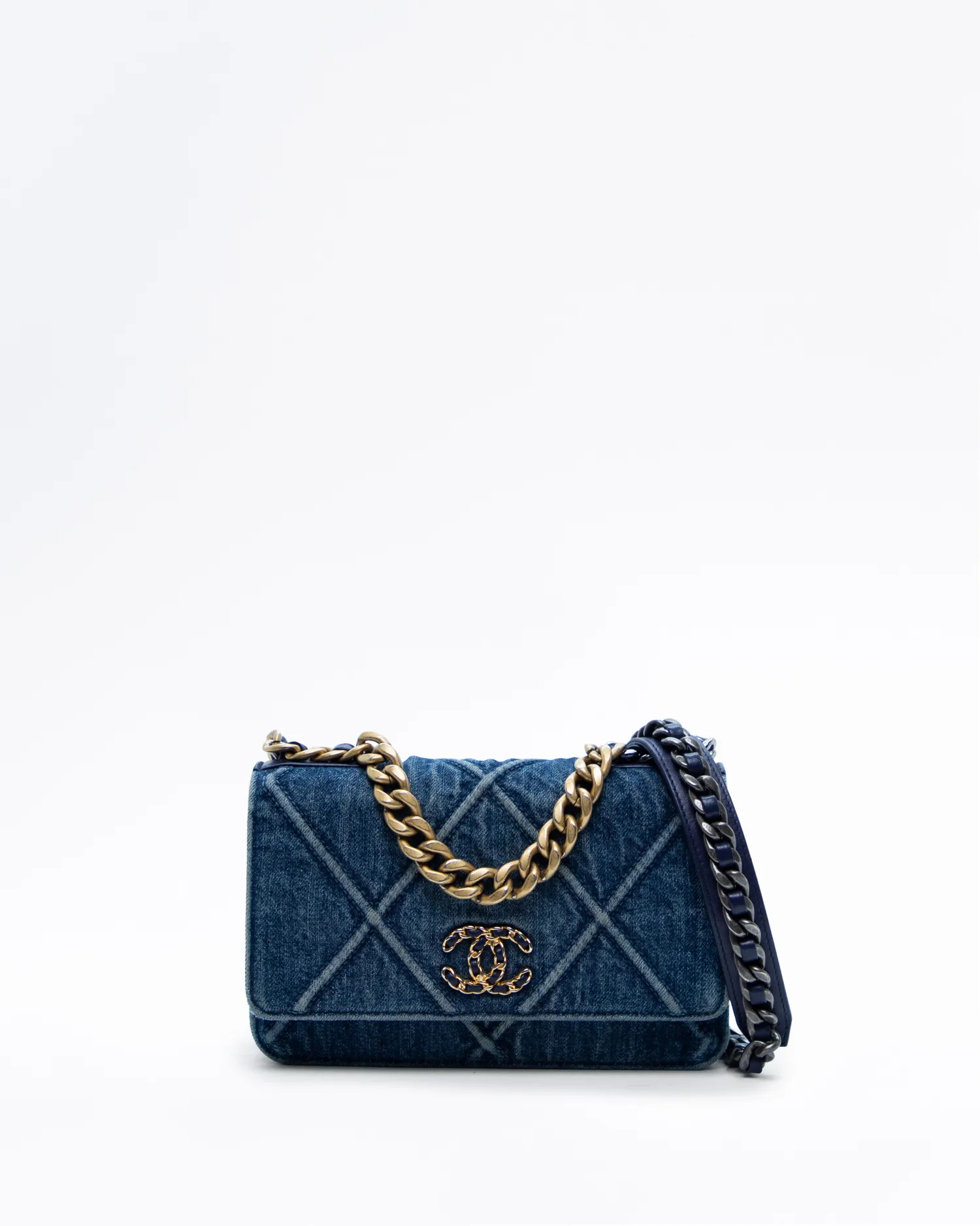 HANDBAGS | Vivrelle