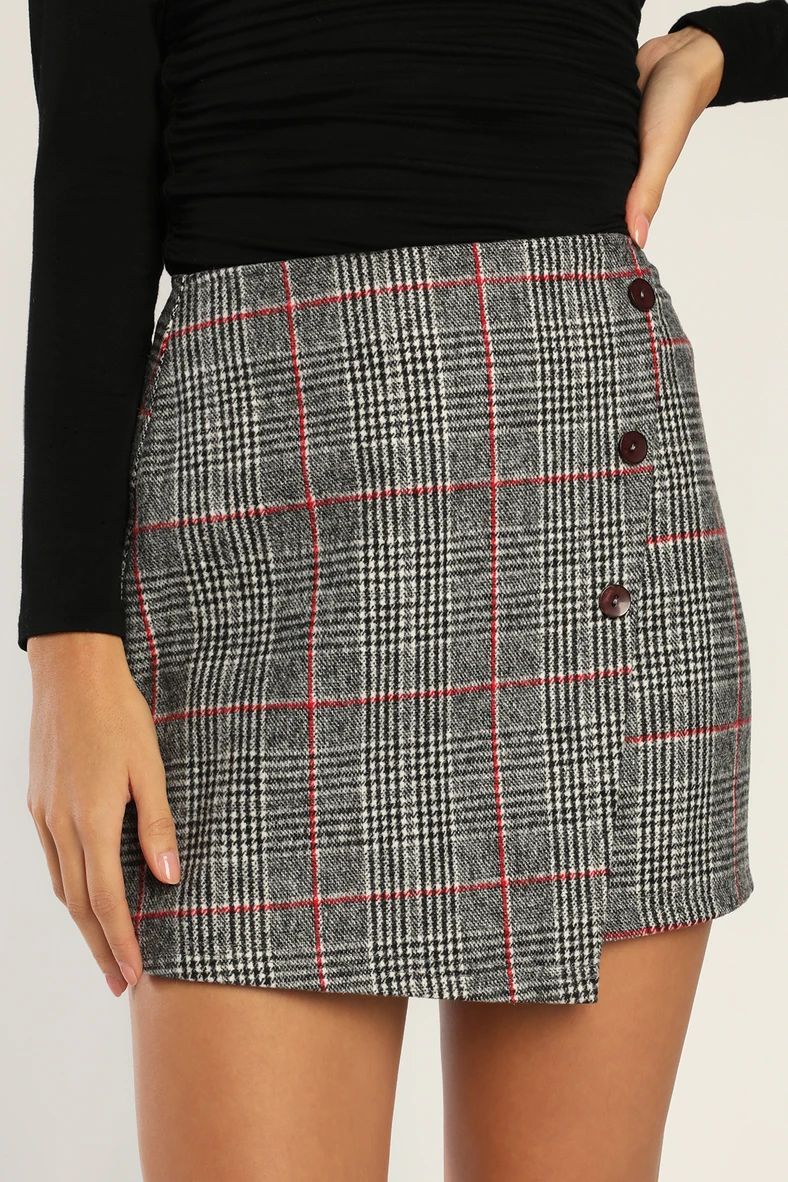 Certified Favorite Black Plaid Button-Front Mini Skirt | Lulus (US)
