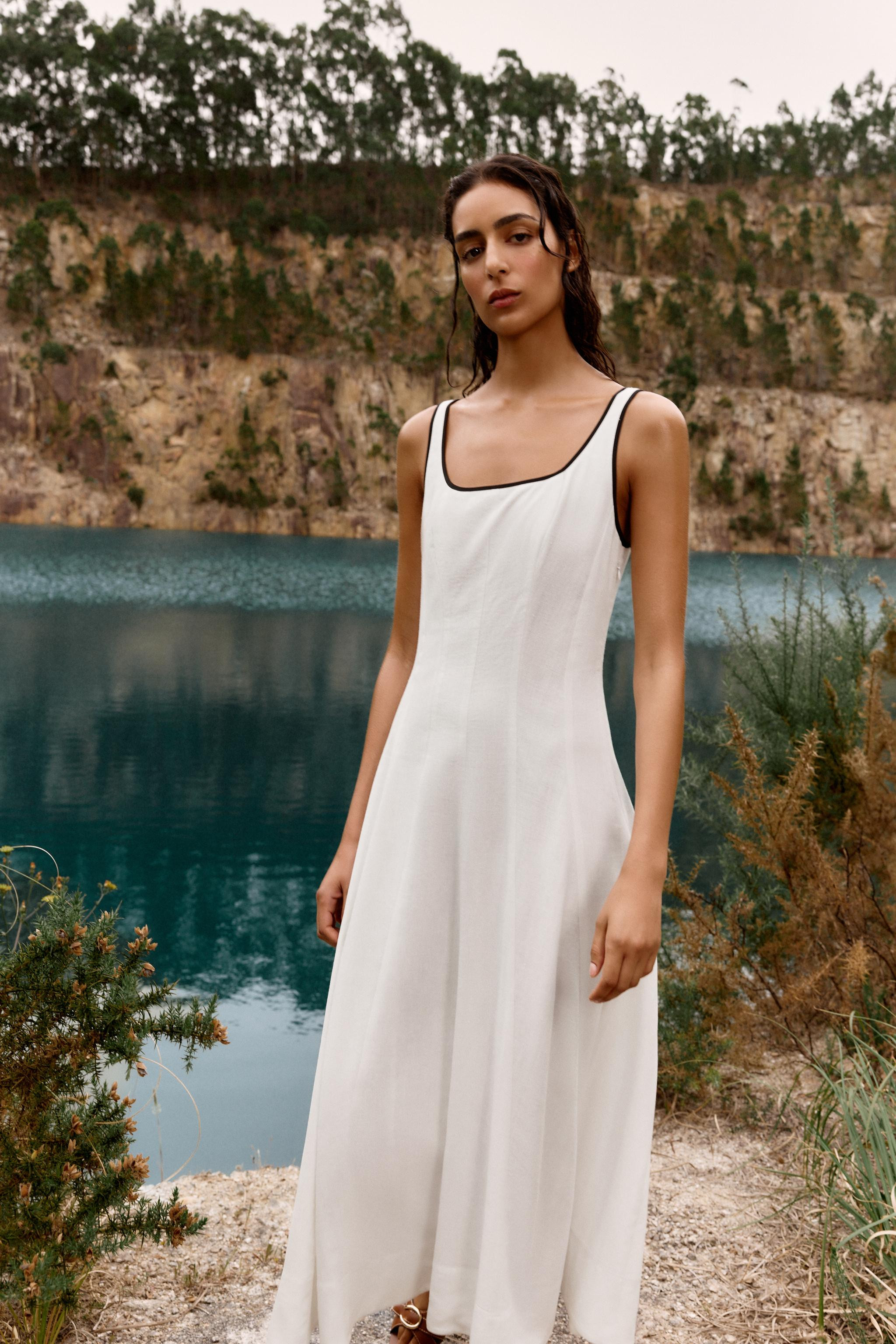 MIDI DRESS WITH CONTRAST PIPING | Zara UK