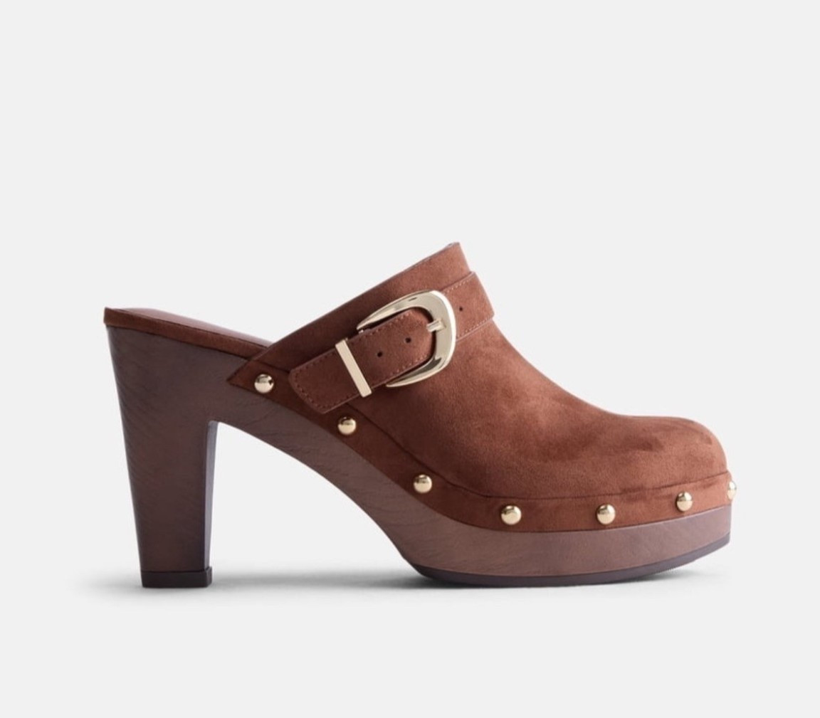 These clogs are giving all the fall vibes 🤎 The rich brown suede and chunky heel make them such a fun way to dress up denim, skirts, and more!

#LTKootd #LTKgrwm #LTKSeasonal