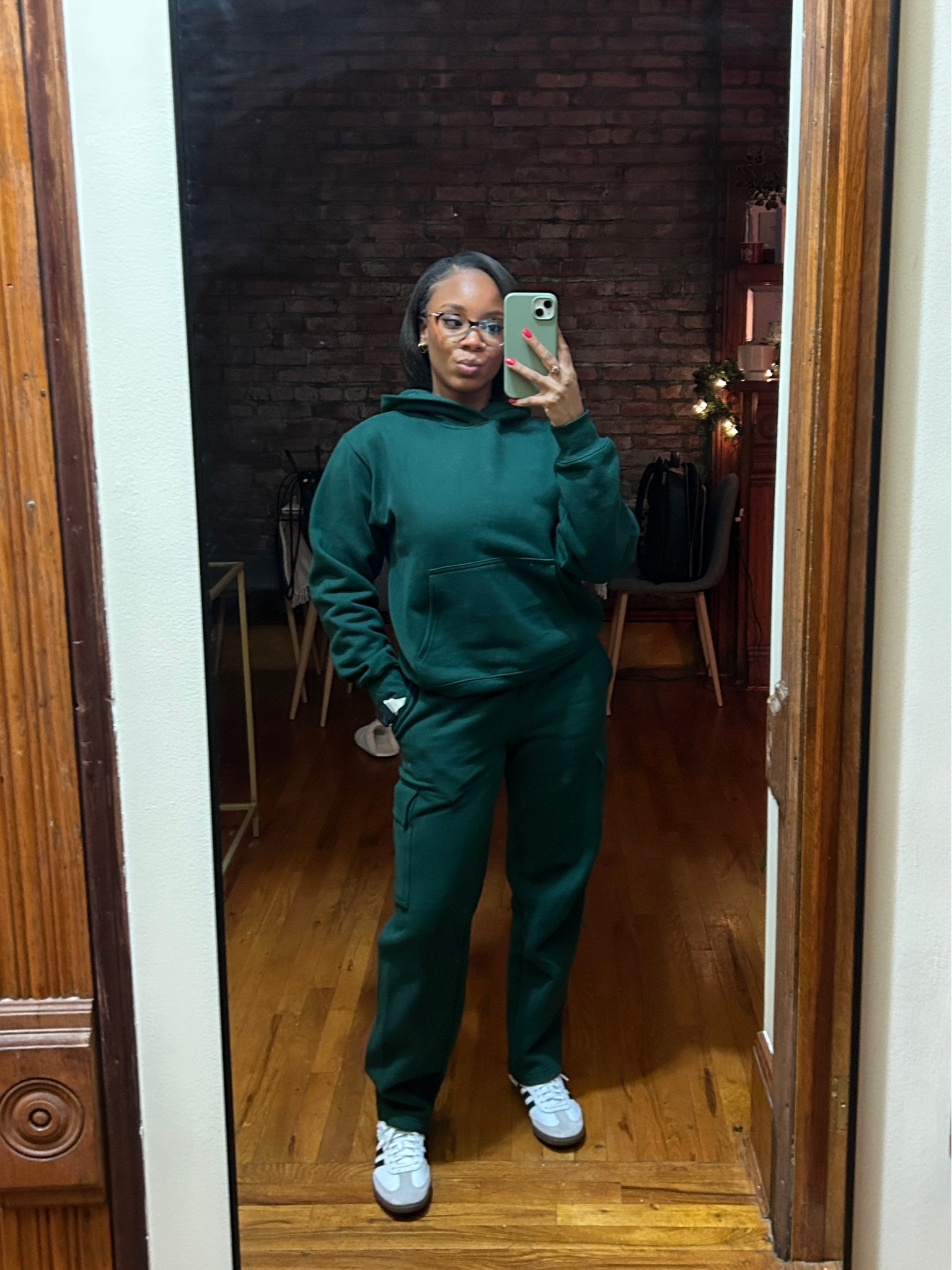 Aritzia sets >>

#LTKActive #LTKStyleTip #LTKSeasonal