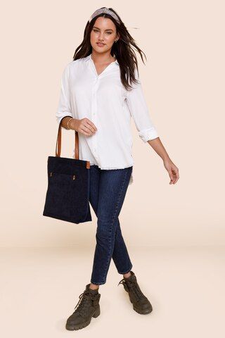 Santana Frayed Button Down Top | Francesca’s Collections