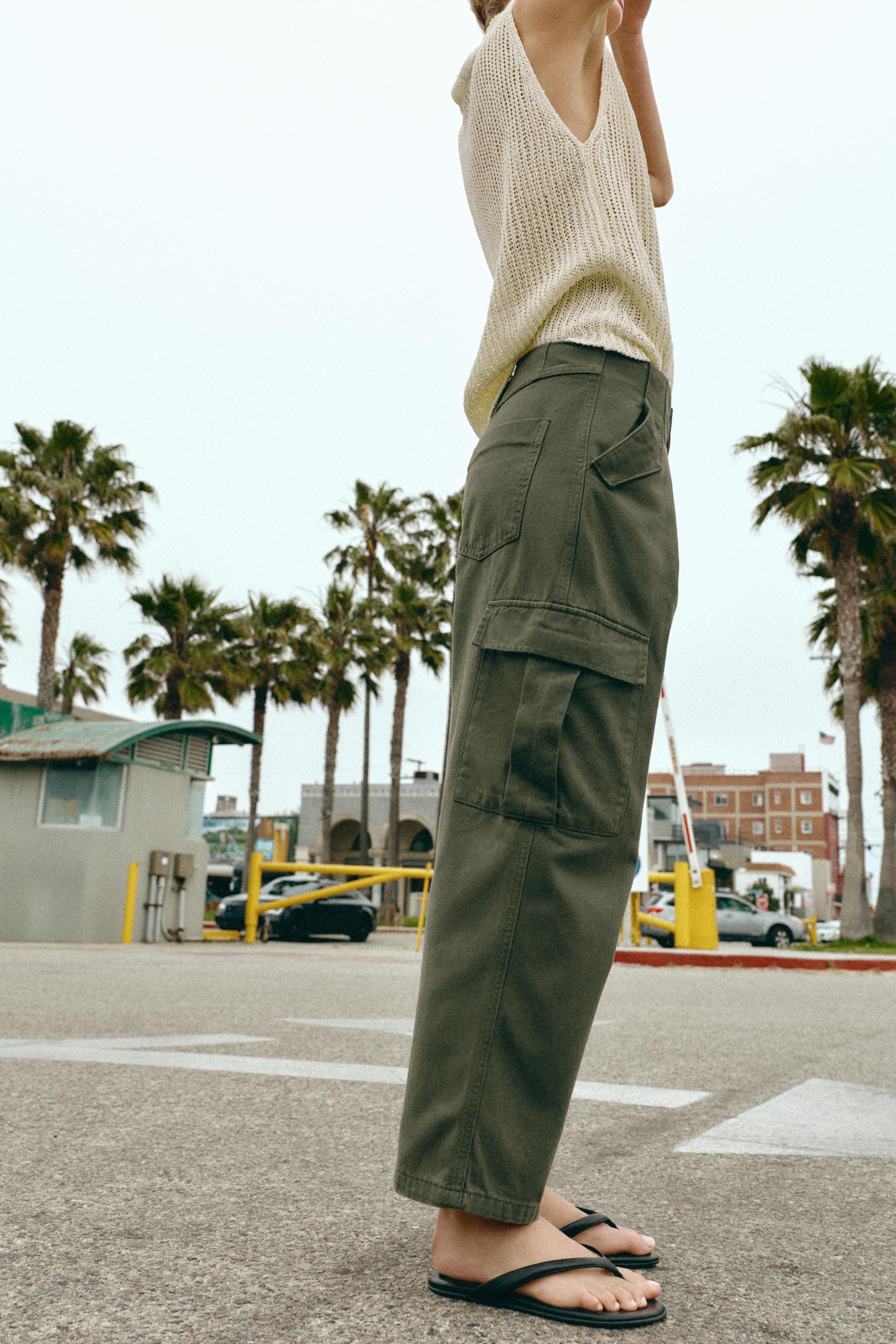 MID-RISE CARGO PANTS | Zara US