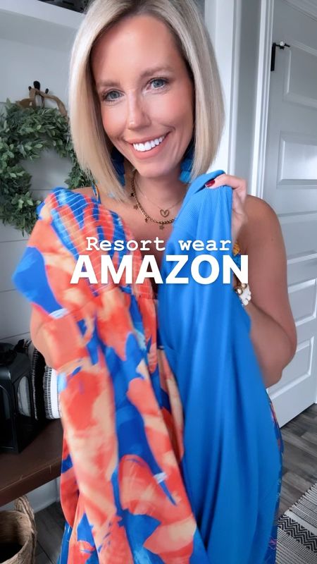 Here’s a little round up of my current fav @amazon resort wear dresses for summer!!!! Which one is your favorite???
⬇️⬇️⬇️
Wearing size small in all three dress! 


#LTKfindsunder50 #LTKstyletip #LTKtravel