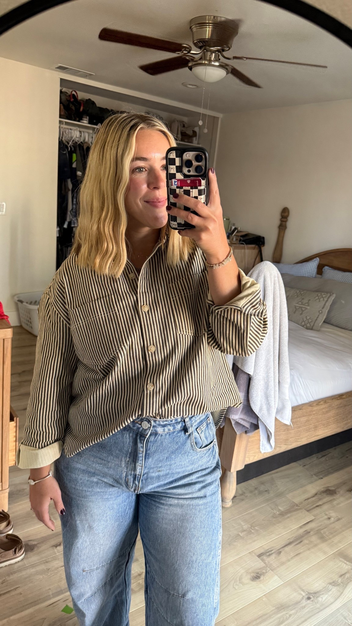 I’ll never get over these affordable jeans from Amazon! And this top is so cute! 

#LTKSeasonal #LTKSaleAlert #LTKFindsUnder50