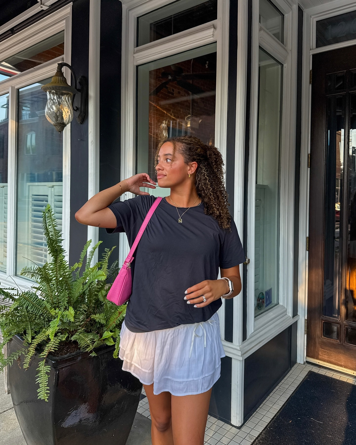 Easy and comfy outfit! Wearing a M in the top and skirt! Couldn’t find the exact purse (from target) so linked similar from Amazon!