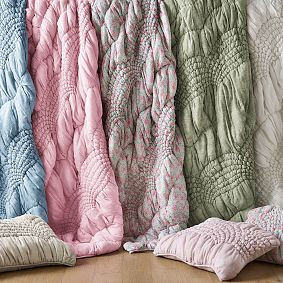 Cream Puff Microfiber Quilt | Pottery Barn Teen