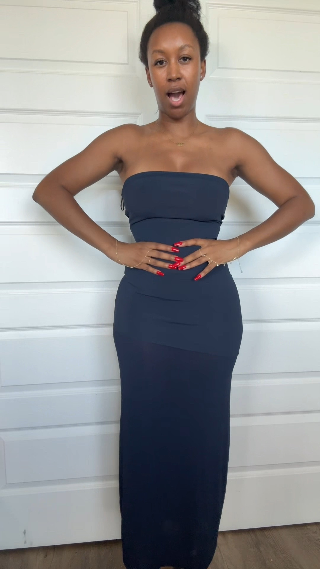 Simple. Sexy. Chic. This dress is everything all in on plus it’s so COMFY. The way this hugs the body but feels amazing on the skin, it’s the perfect thing to throw on when you want to be so put together but not think too much.

#LTKStyleTip #LTKFindsUnder100 #LTKFallSale