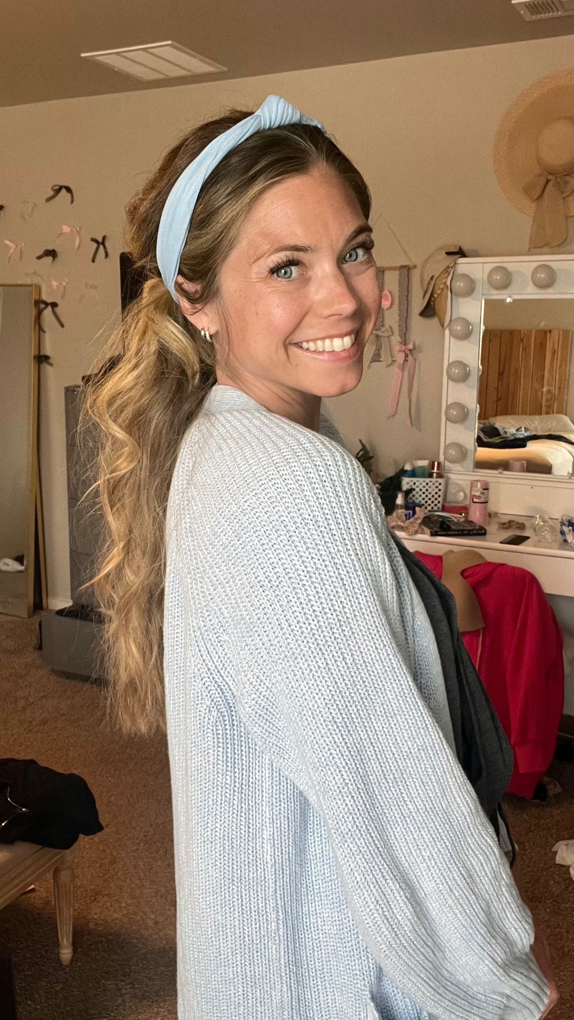 I love adding a headband to a ponytail to look more intentional with my outfits even if I’m just staying at home. And I love that my cardigan matches my headband. 

This headband is a small business so you should definitely support SOULVATION Society! I linked it here bc they are also sold at Free People  

#LTKFindsUnder50 #LTKStyleTip