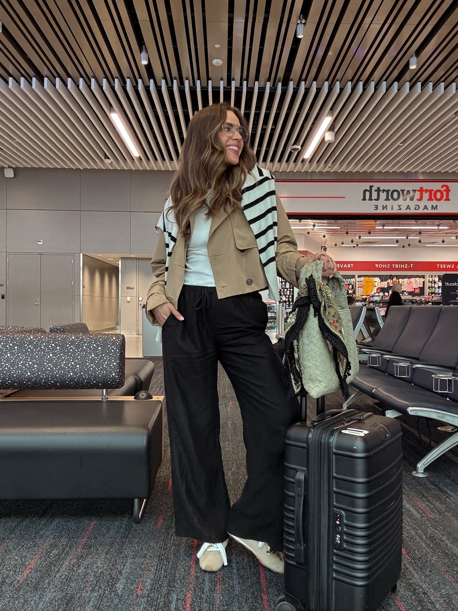 OOTD - travel day outfit ✈️✨



#LTKTravel #LTKdayinmylife #LTKootd