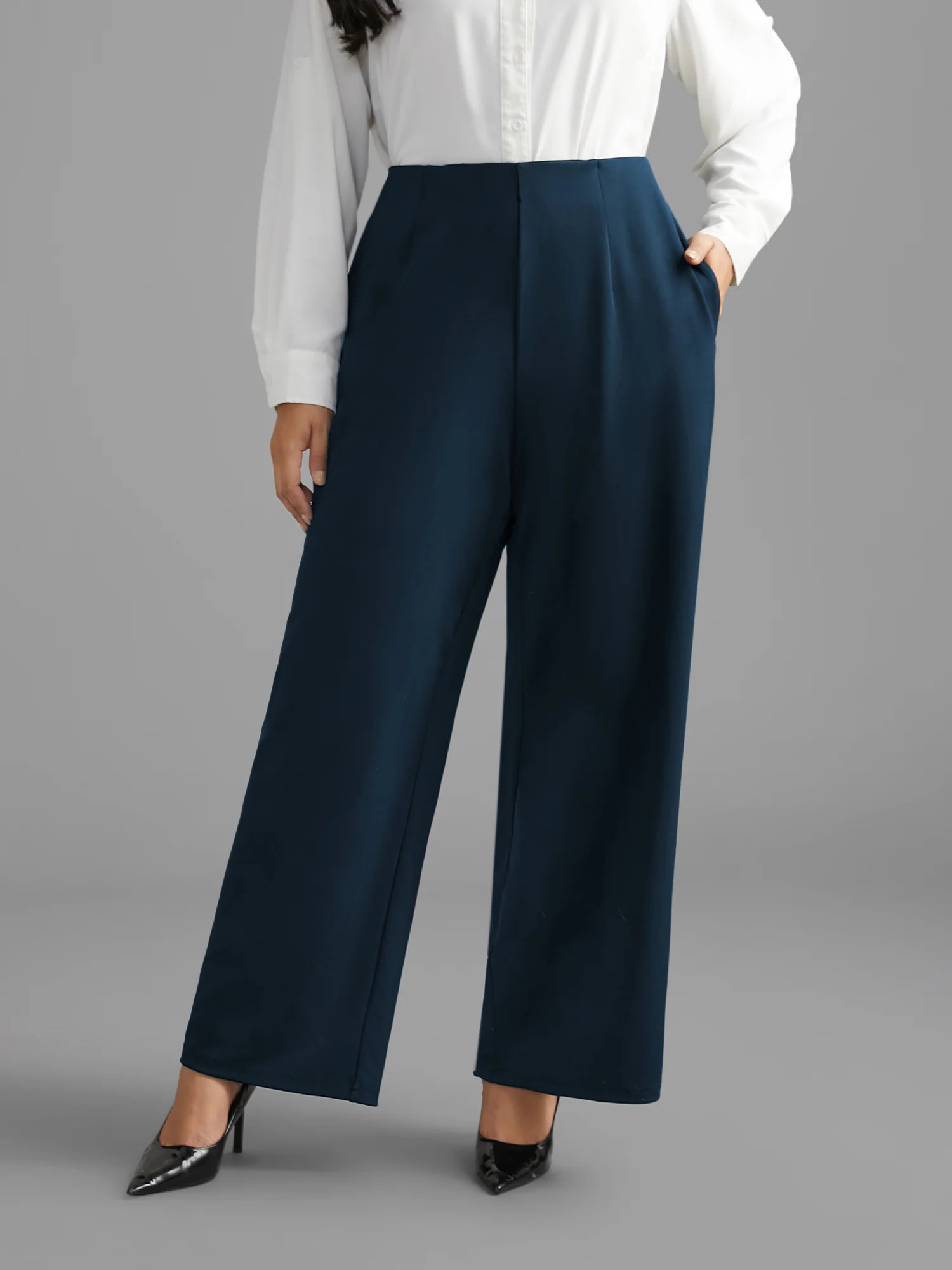 Solid Elastic Waist Pleated Wide Leg Pants | Bloomchic