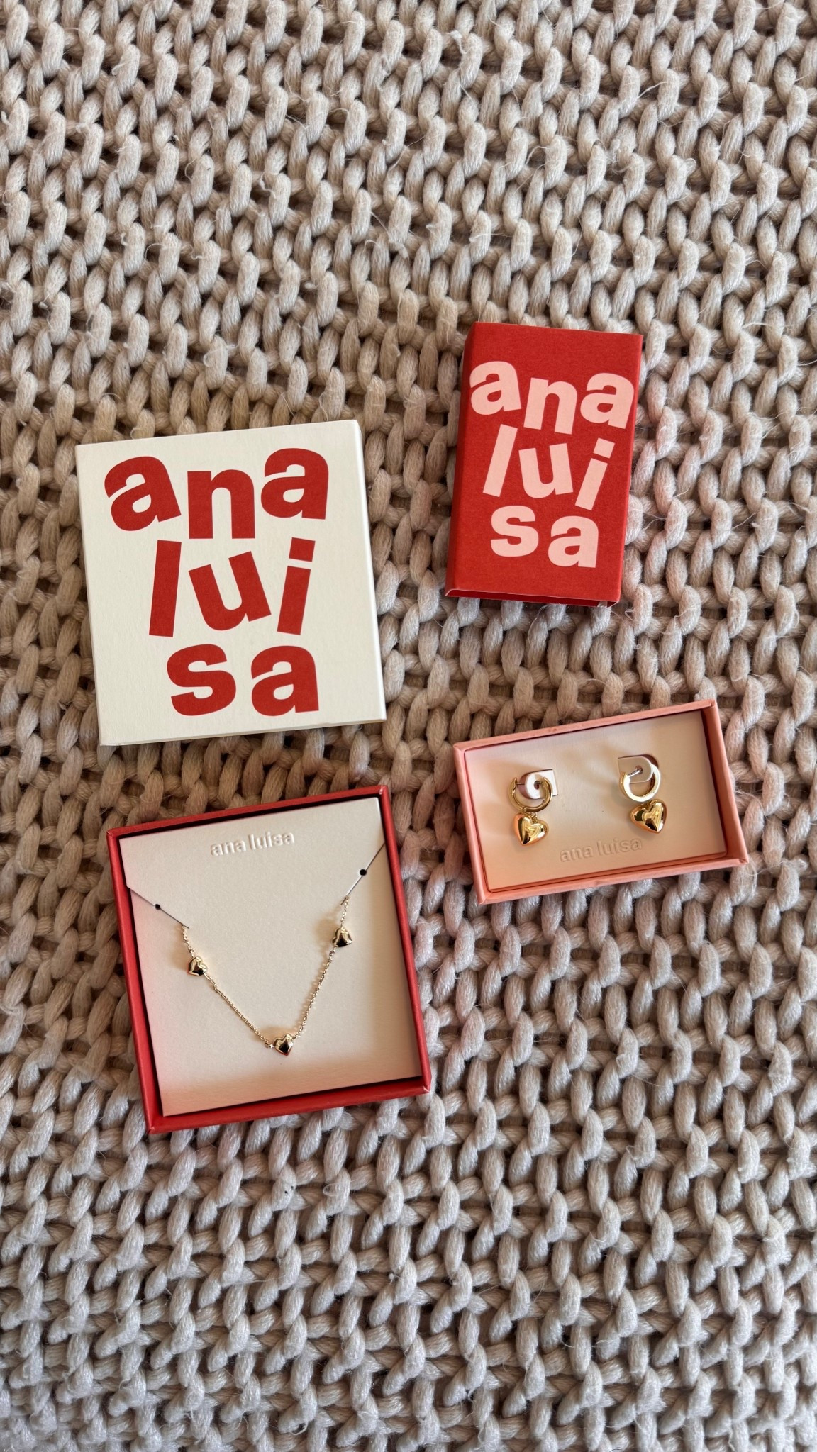 The packaging 😍 The pieces 😍 Thank you @analuisa 

#LTKValentine #LTKU #LTKSeasonal