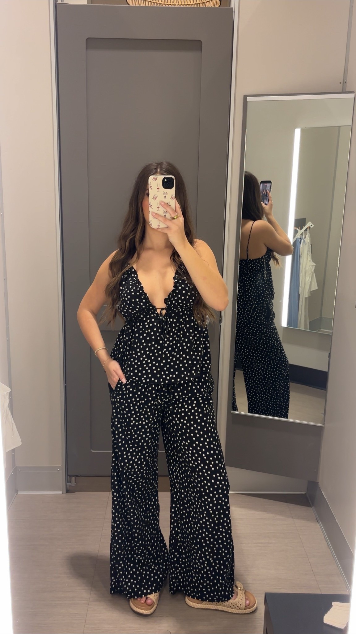 the cutest polka dot linen set from target is here!!! perf for a beach vacay 🍸🍸

target set. polka dot day. linen set. linen pants. target summer outfits. beach vacation outfit. 