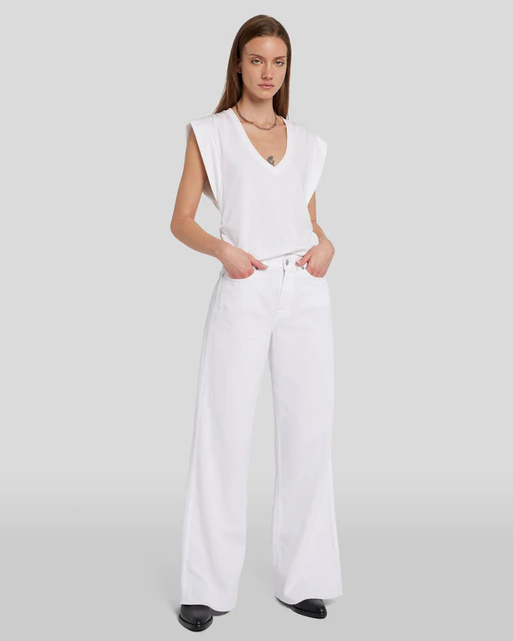 Linen Lotta Jean in Santorini | 7 For All Mankind