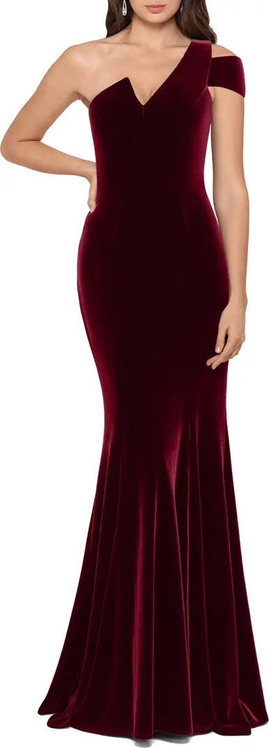 Betsy & Adam One-Shoulder Velvet Mermaid Gown | Nordstrom | Nordstrom
