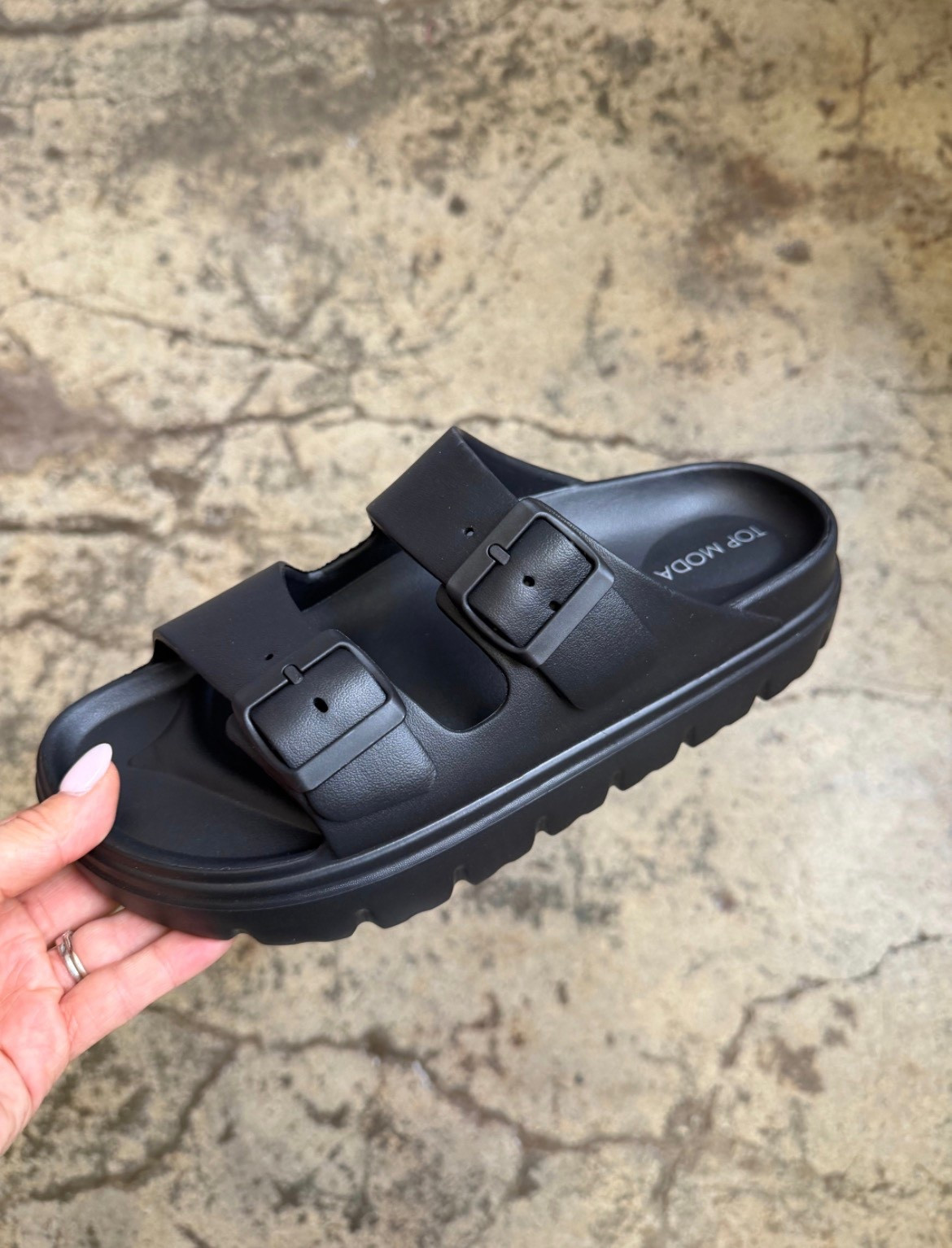 Stepping into spring with these On The Edge Chunky Sandals from Willow Boutique 🤎 The platform sole and chunky straps give them that trendy elevated look while still being super comfy. They also have an adjustable strap for the perfect fit! Sizes 5–10 available and they’re currently $29.99, but you can grab them for $23.99 with my 20% off code JESSIEHEATHERLY (one word) at checkout. Linked here for easy shopping! ✨

#LTKootd #LTKOver40 #LTKmomlife