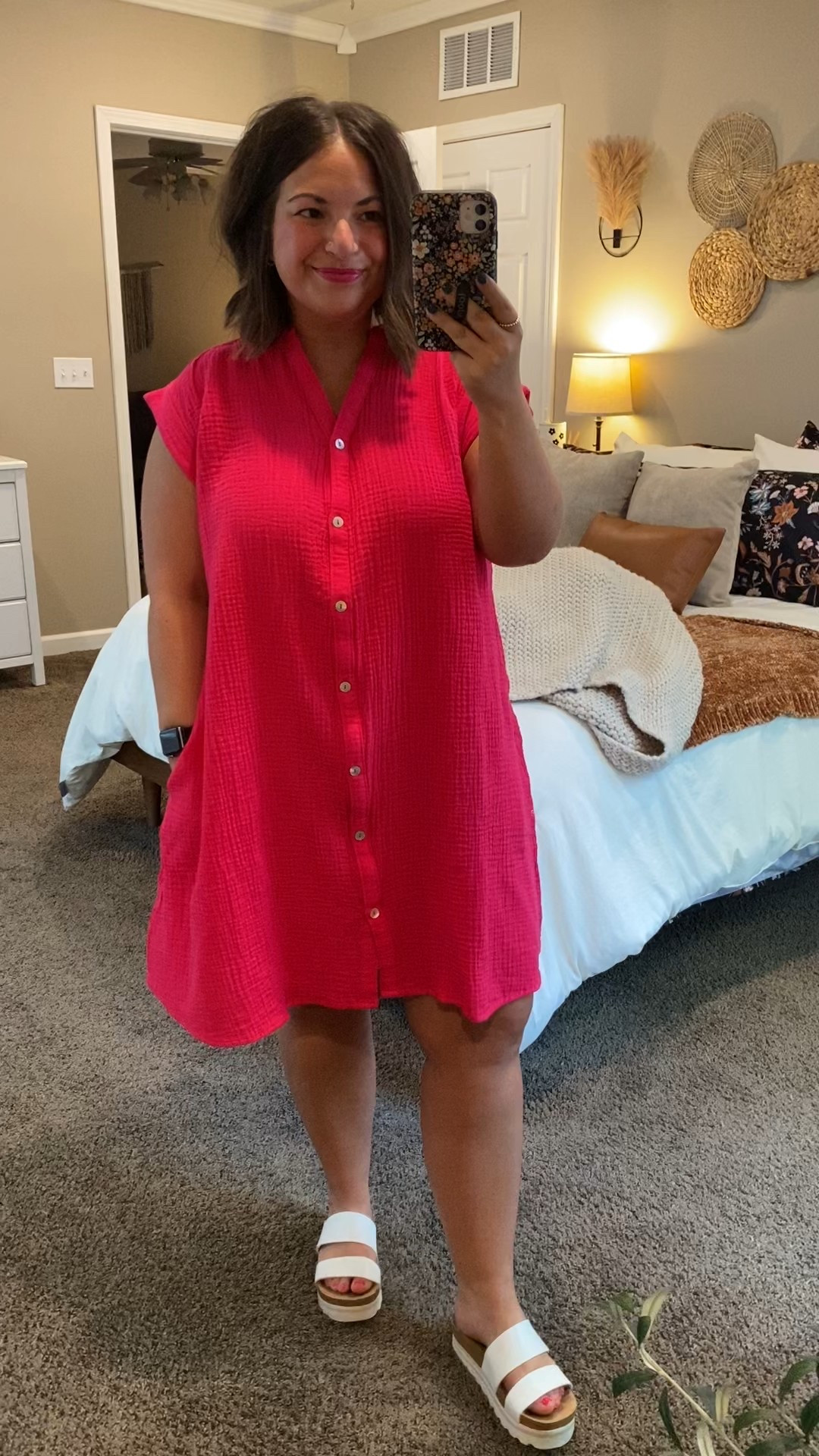 Obsessed with this gauze shirt dress from Walmart! ☀️ It's so breathable and perfect for those warm spring days. Effortlessly chic & comfy all day long + it's super affordable!

sandals: fit true to size // wearing a 5
dress: fits oversized // wearing a medium 

 

#LTKMidsize #LTKStyleTip #LTKWorkwear