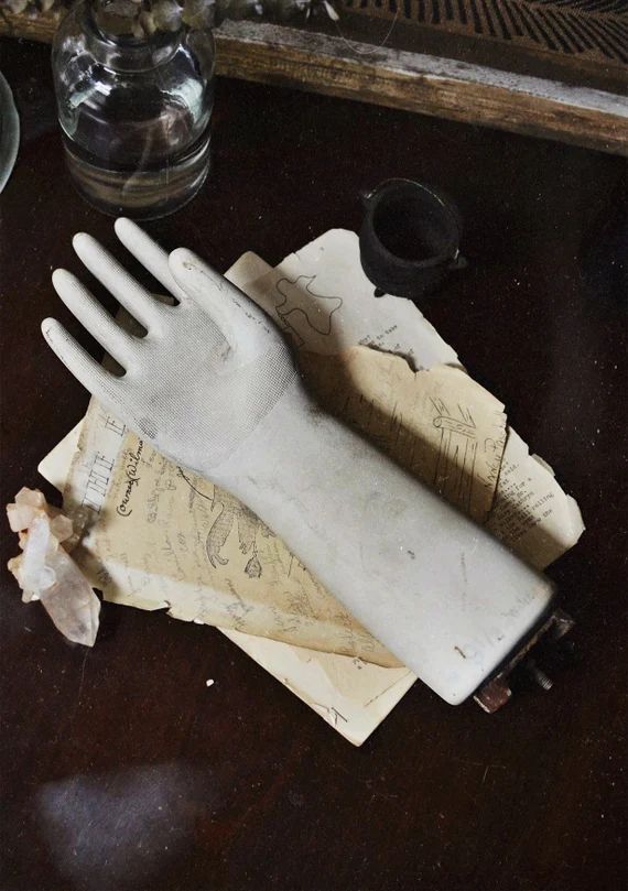 Vintage Ceramic Glove Mold Hand Display | Etsy (US)
