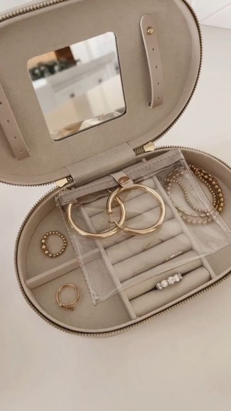 GIFT IDEA ✨ #AD These beautiful jewelry cases would make an amazing gift and they’re under $20!  @Target @TargetStyle #TargetPartner #Target #TargetStyle

#LTKGiftGuide #LTKHoliday #LTKunder50