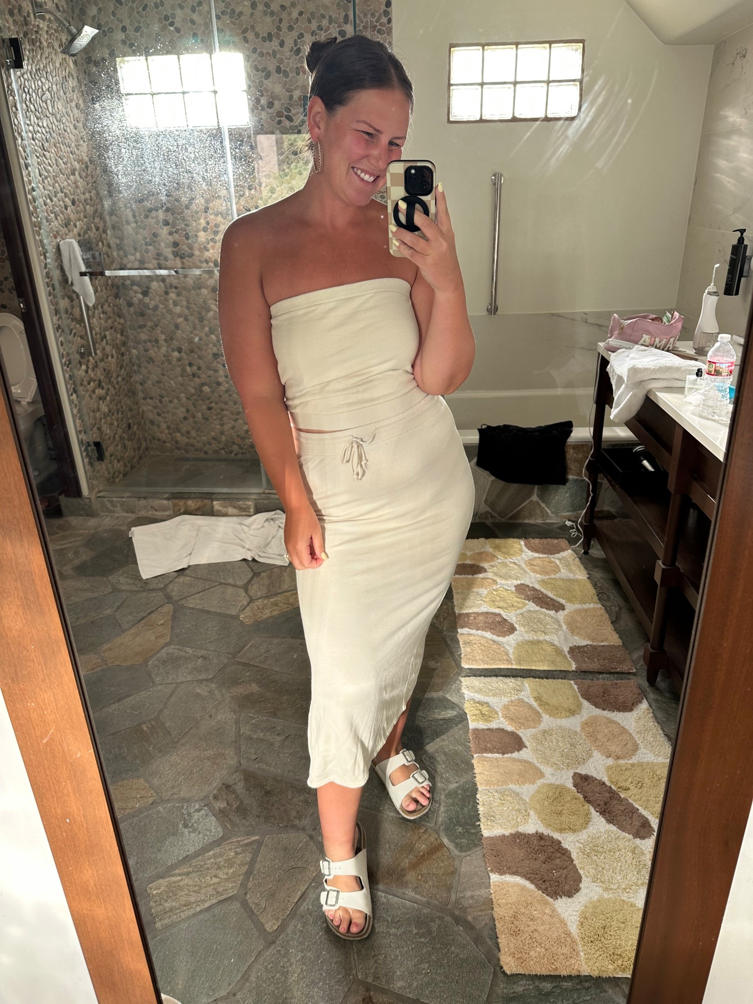 Target summer 2 piece set 

Medium top
Medium bottom

195 lb
5’6

#LTKSummerEdit #LTKMidsize #LTKFindsUnder50