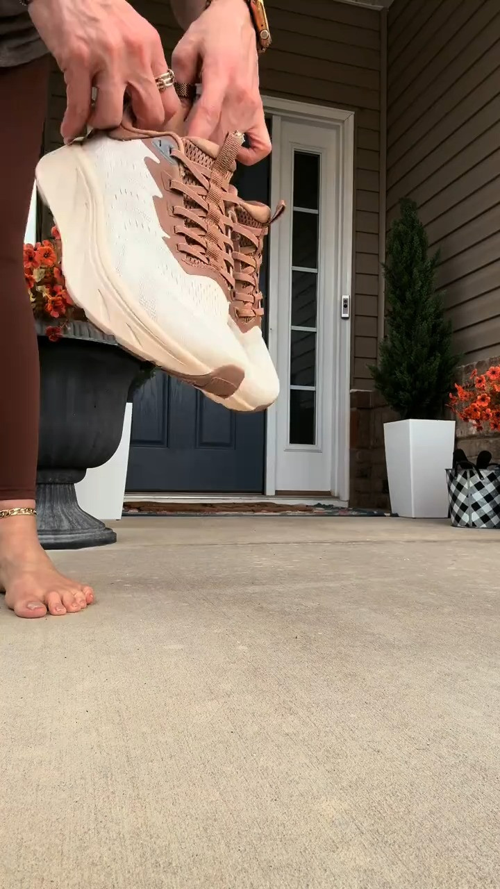 I didn’t expect these to be this comfortable… like actual all-day walking without thinking about my feet.

#LTKFinds #LTKStyle #LTKActive
#WalkingShoes #ComfySneakers #EverydayWear #earnscommissions 

 #LTKootd #LTKOver40 #LTKTravel