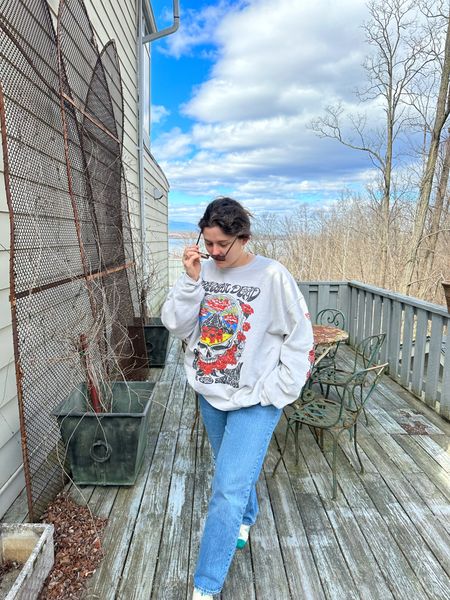 Love my oversized Grateful Dead sweater and my new midrise jeans from Abercrombie! Wearing an s/m in the sweater

#LTKU #LTKmidsize #LTKstyletip