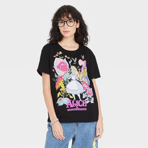 Women's Alice In Wonderland With Flowers Short Sleeve Graphic T-Shirt - Black | Target