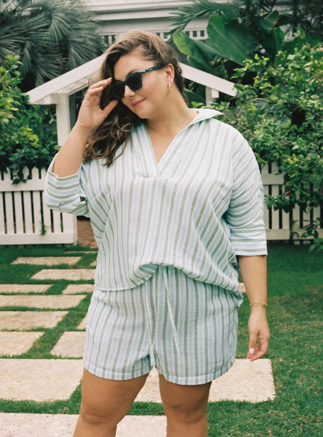 Belle Isle High-Rise Pull-On Linen Short | Torrid (US & Canada)