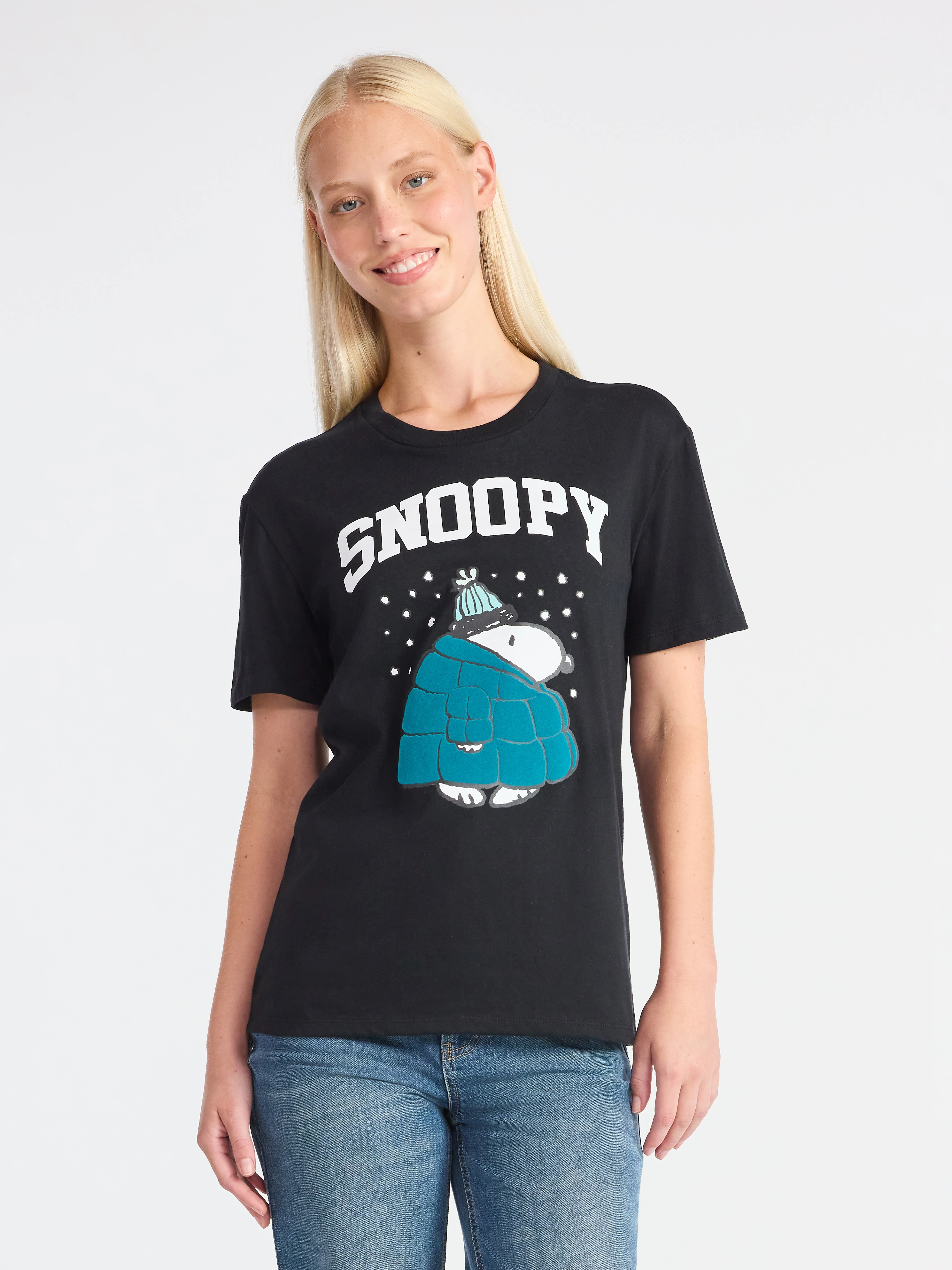 Snoopy Women's Graphic Print Tee with Short Sleeves, Sizes XXS-XXL | Walmart (US)