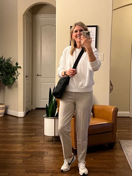 Best travel pants.  Pullon style. Run tts. Spanx white sweatshirt. So good! Great quality. Runs slightly large. Crossbody puffer small tote. Athletic sneakers. Great for workouts or casual style. Runs tts. 
Spanx discount code: CINDYXSPANX
