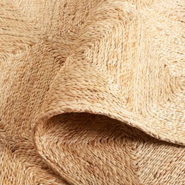 SAFAVIEH Handmade Natural Fiber Helvi Farmhouse Geometric Jute Rug - 5' x 8' - Natural | Bed Bath & Beyond