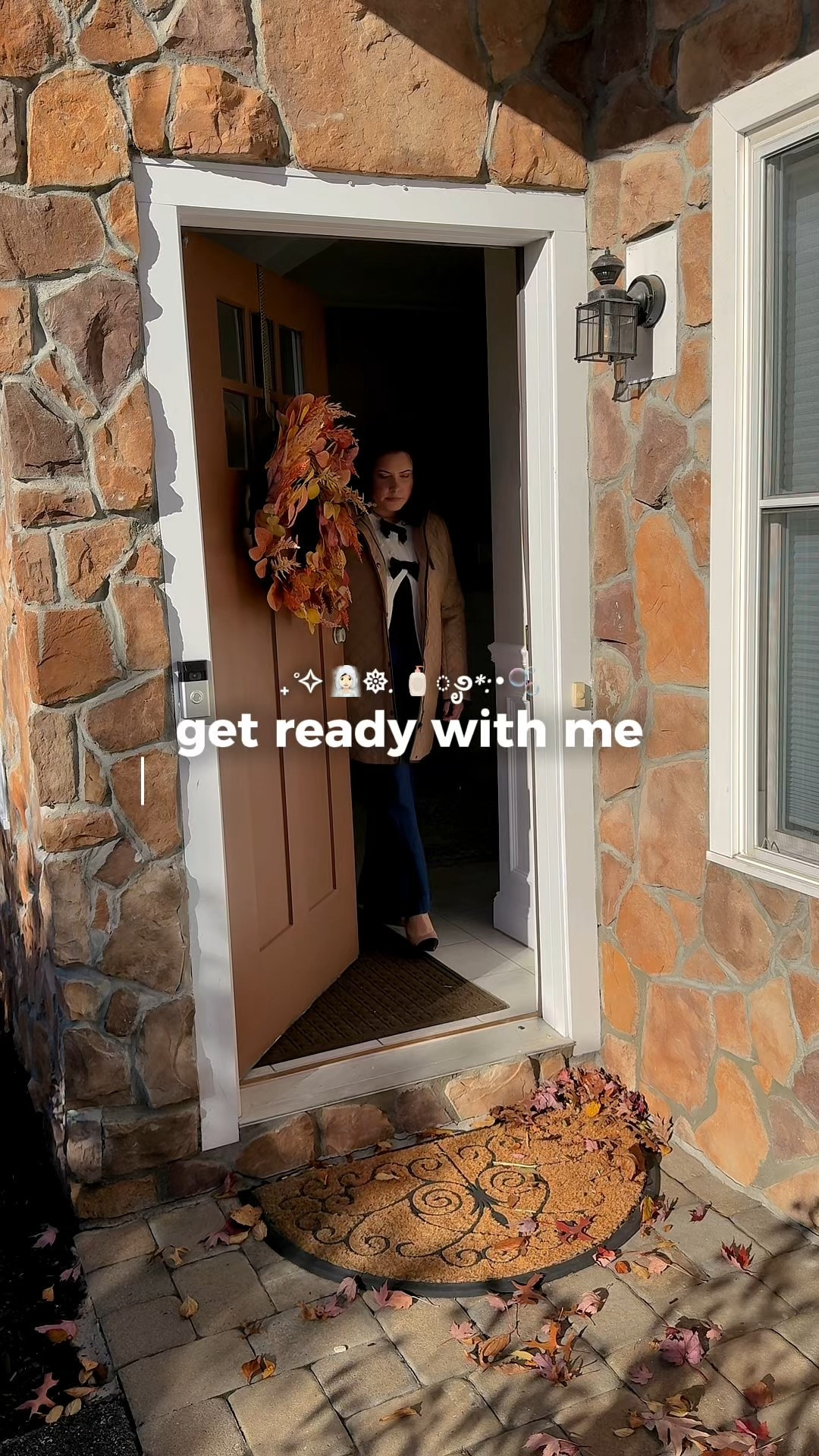 ₊˚✧ 🧖🏻‍♀️𑁍. 🧴 ೃ࿔*:･🫧
Get ready with me to go to my doctor's appointment. I had to work from home after but at least I was already dressed (I typically get ready for the day even when I work from home. Helps my mindset so much). 
Also, two obsessions lately are this bow sweater that I found at Marshall's the other day and this Ralph Lauren coat from Macy's. I was searching for a new coat for a while; glad I held out until I found this one. 


#grwm #wfh #ootd #wfhoutfit 