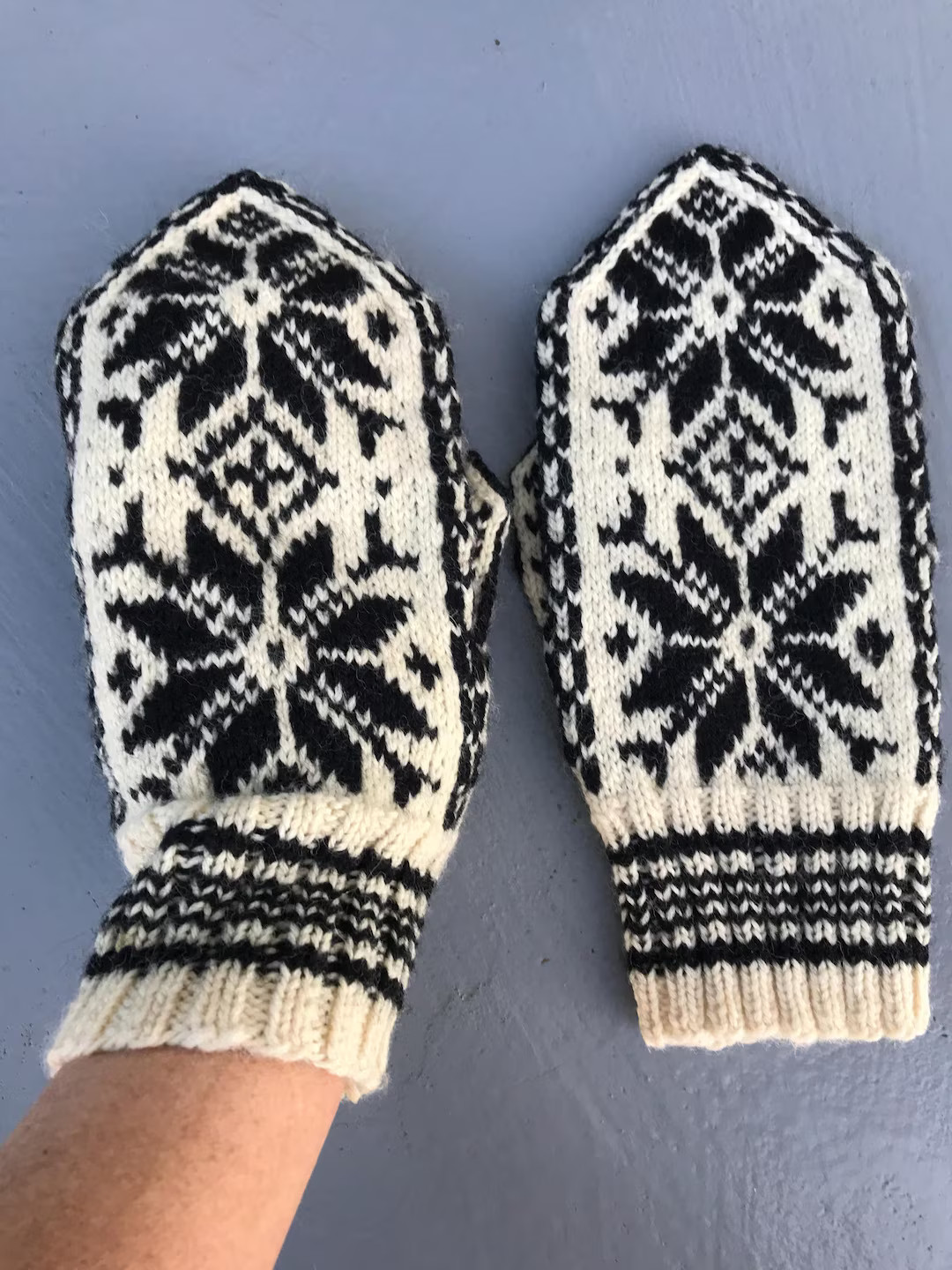 Norwegian Gloves Hand Knitted Nordic Mittens Handmade Woolen Cream Black Winter Gloves Warm Vinta... | Etsy (US)