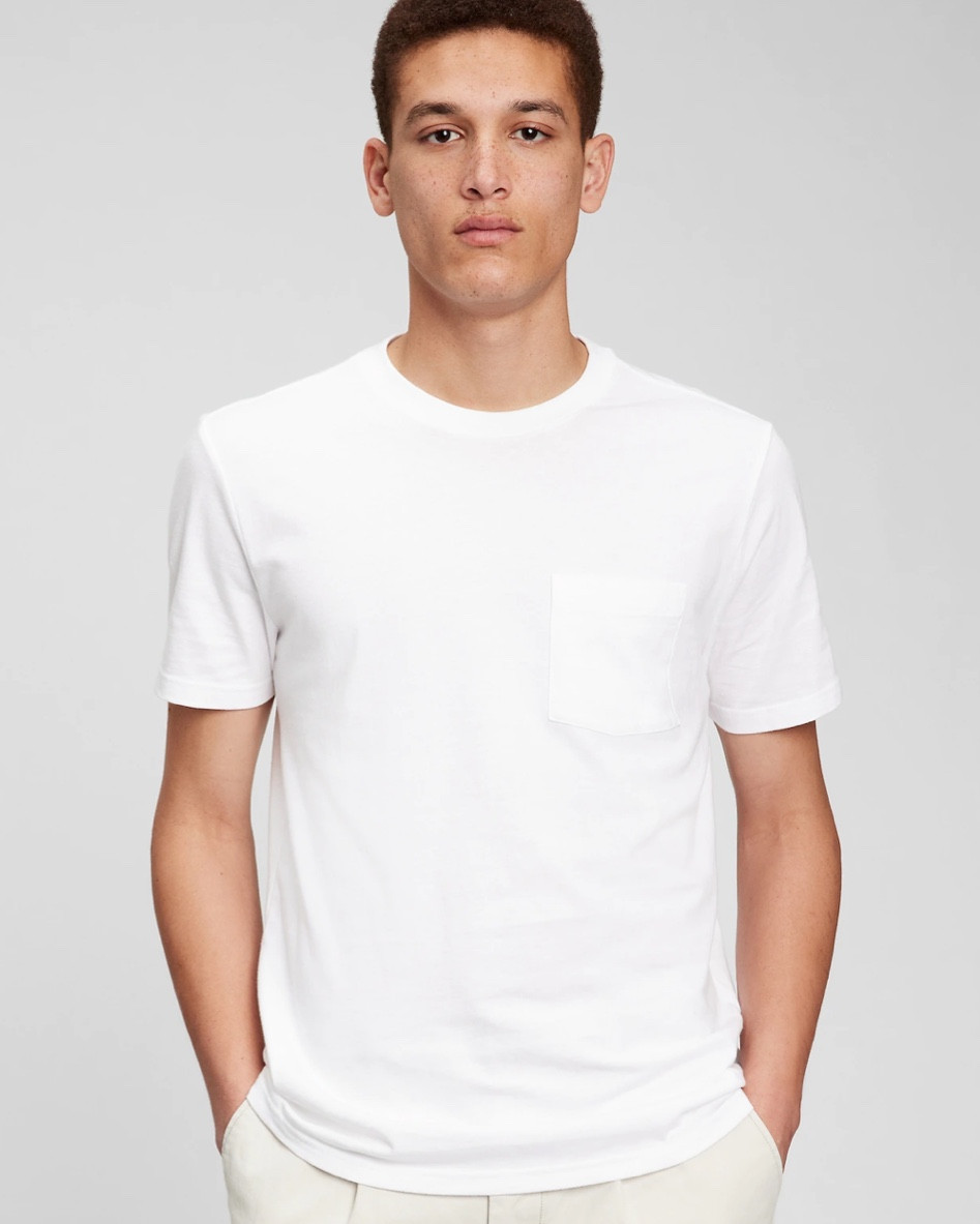Classic white tee

#LTKmens #LTKstyletip #LTKSeasonal