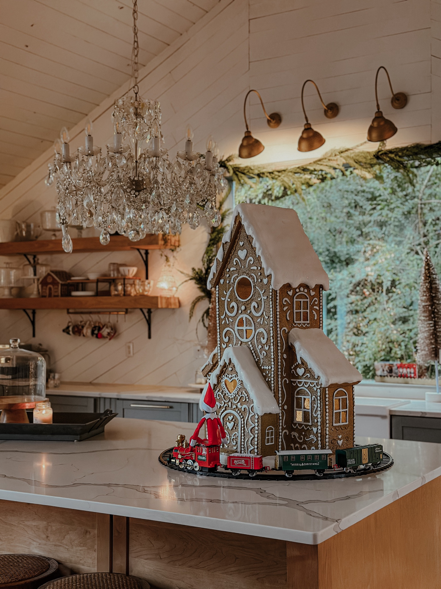 Train in the kitchen 🚂 

#LTKhome #LTKSeasonal #LTKHoliday