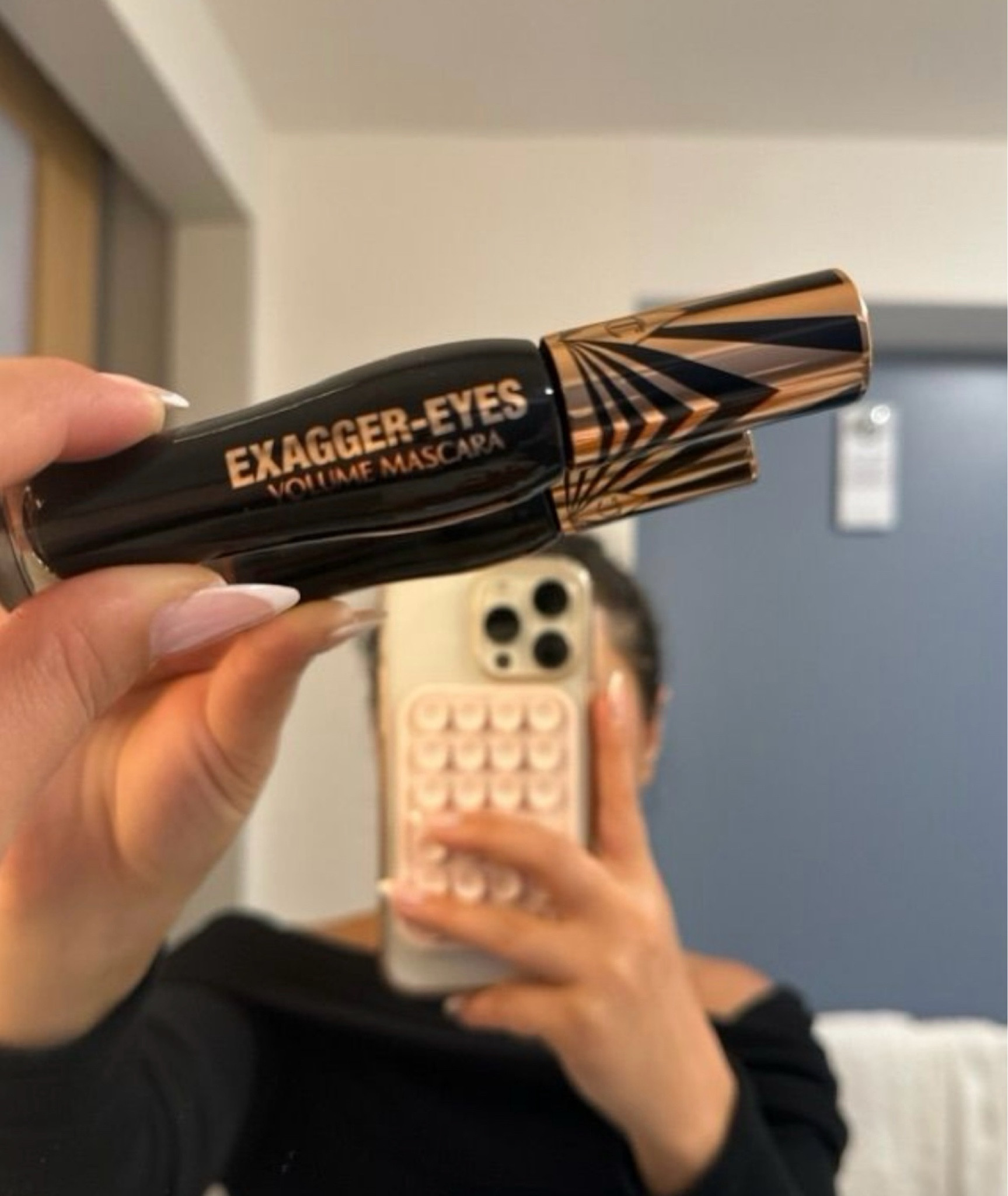 One of my fave mascaras 

#LTKMostLoved