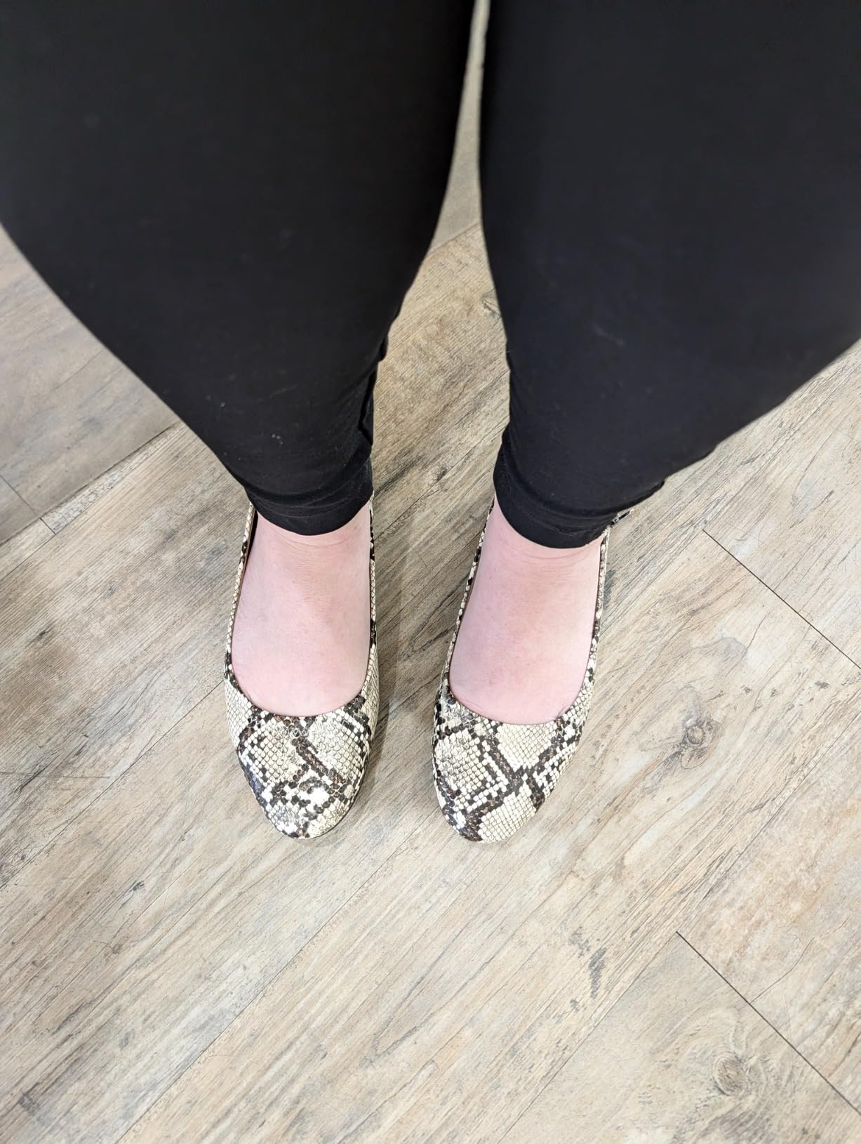 Amazon Essentials Women's Belice Ballet Flat | Amazon (US)
