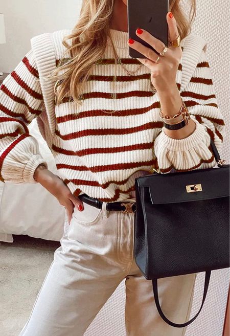 Abercrombie sweater
Amazon fashion 
Amazon finds
Sweater

#LTKunder50 #LTKFind #LTKSeasonal