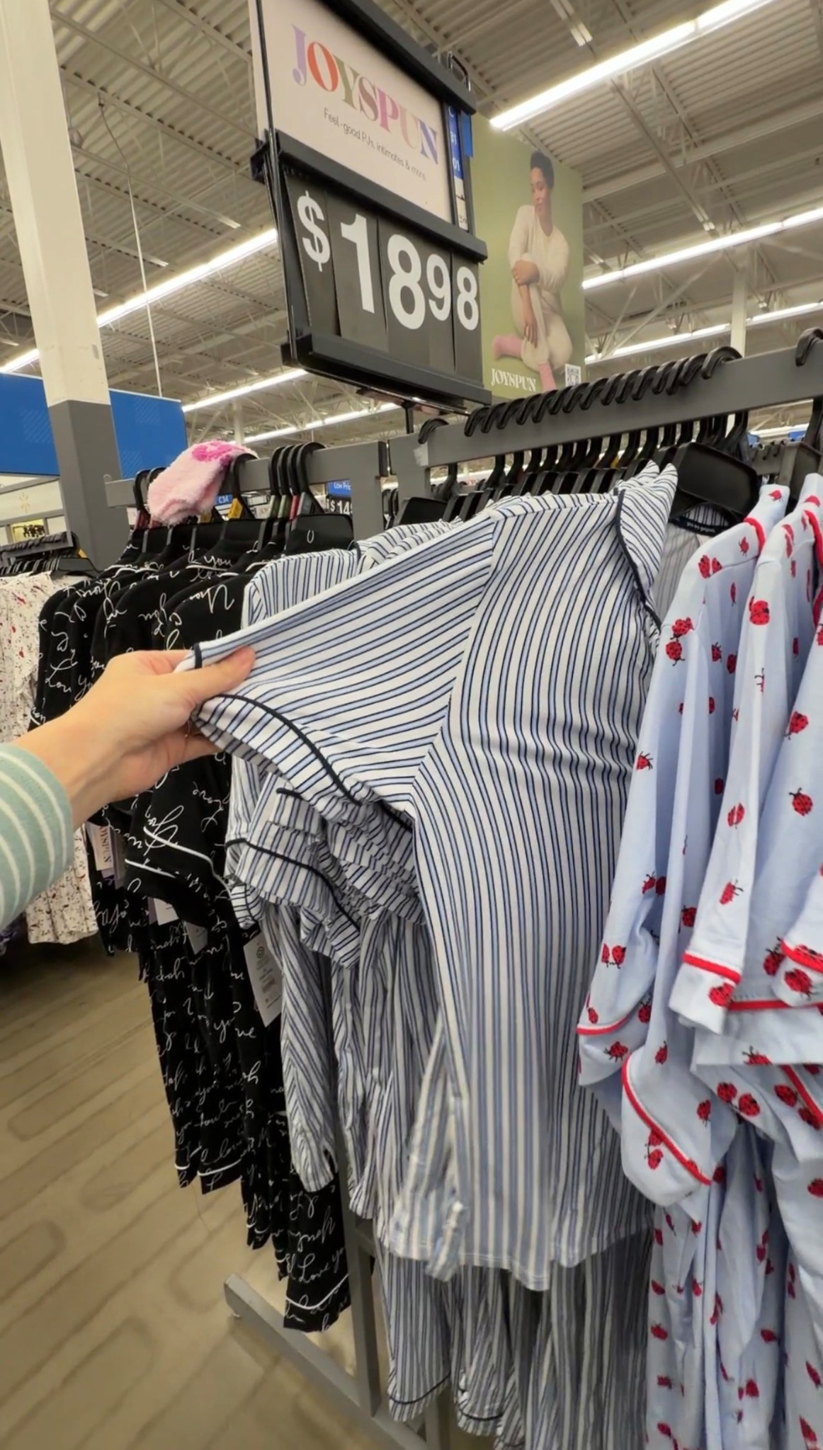 softest under $20 pjs!!

#LTKGiftGuide #LTKselfcare #LTKHoliday