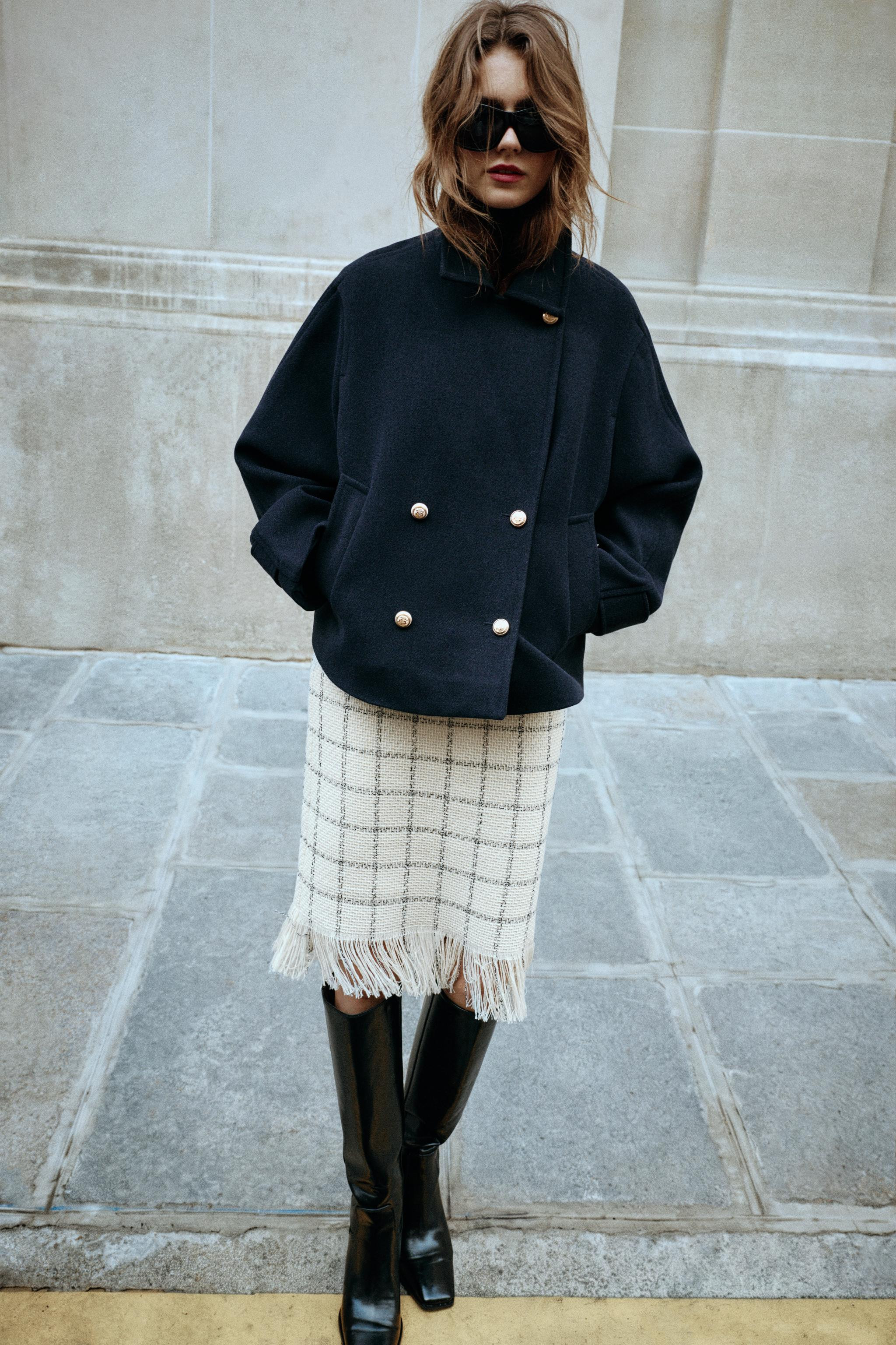 SHORT DOUBLE-BREASTED COAT | Zara UK