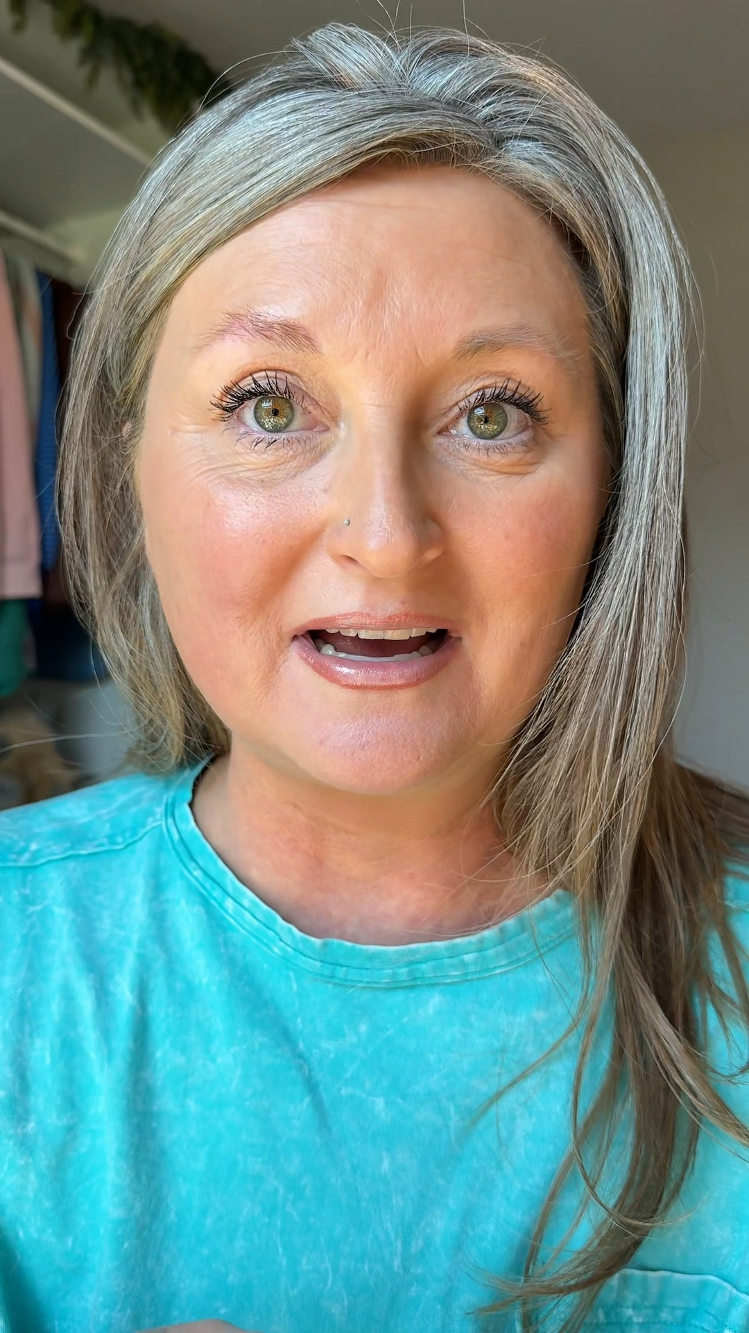 My no makeup makeup routine at 41. I don’t love heavy foundation or overdoing it, I just want to look fresh, awake, and natural. These are my everyday favorites that give me that effortless glow 💫

#NoMakeupMakeup #MakeupForWomenOver40 #NaturalMakeupLook #GlowySkinRoutine #EverydayMakeup


#LTKStyleTip #LTKBeauty #LTKOver40