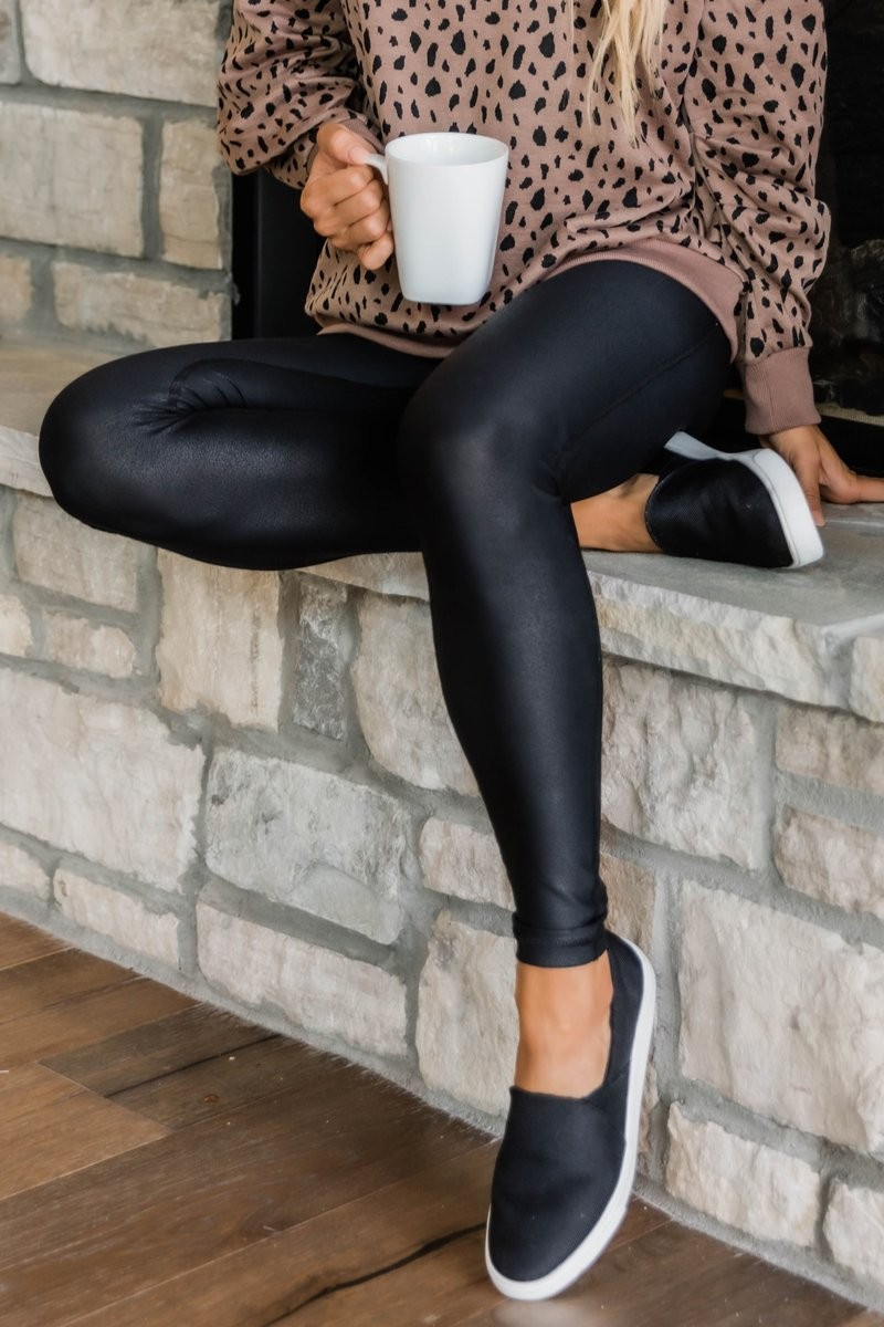 Just The Beginning Black Leggings | The Pink Lily Boutique