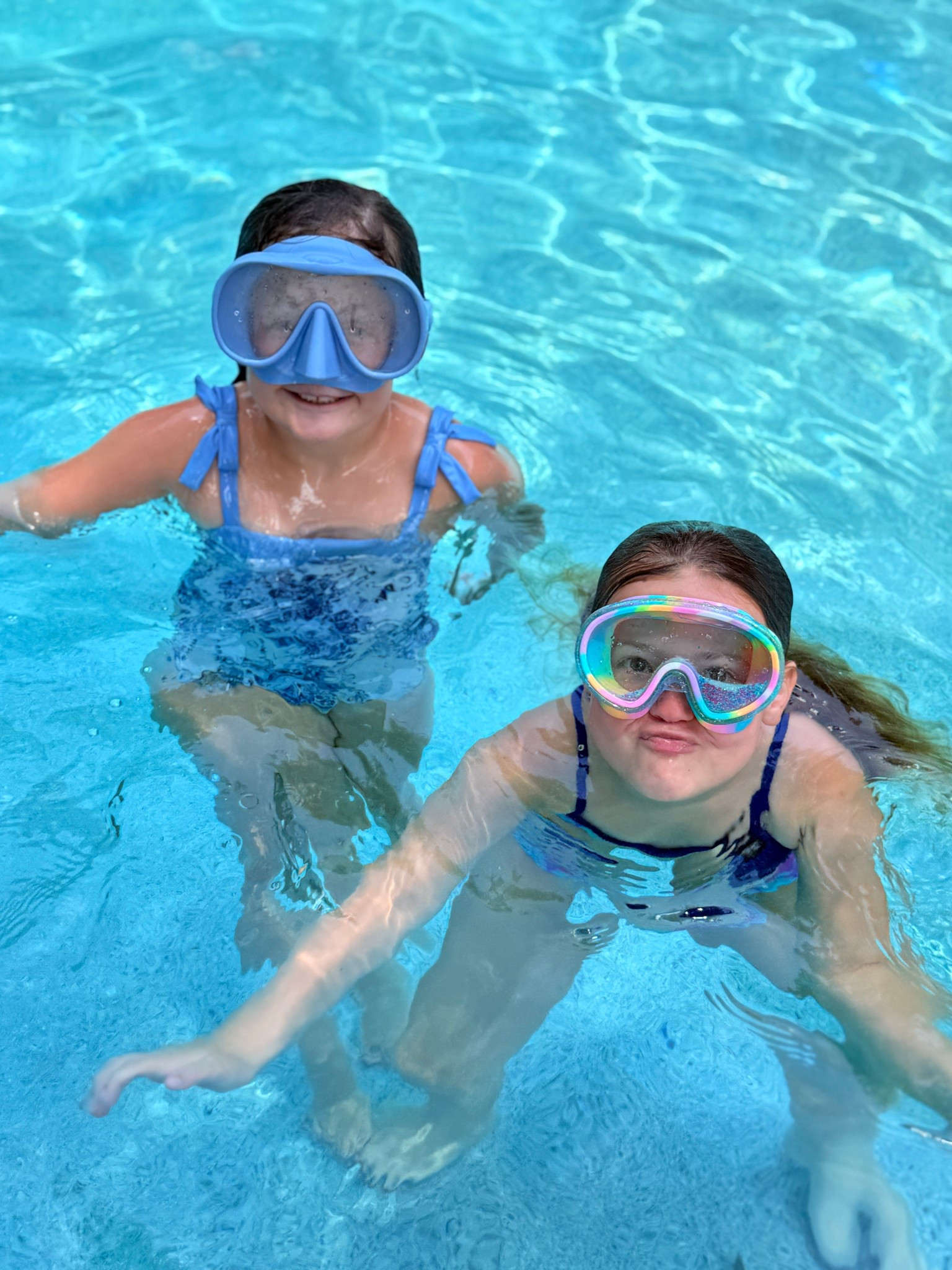 Summer goggle time! 🩵

#LTKKids #LTKSwim #LTKSeasonal