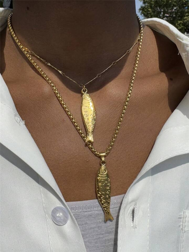 Exaggerated Metal Fish Pendant Necklace, Ocean Elements, Summer 2025 | SHEIN