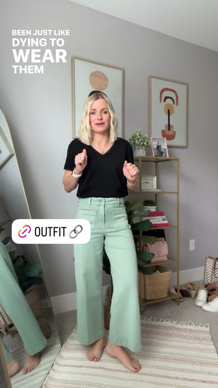 Wide leg cropped pants that are stretchy and so comfortable paired with an elevated basic top! 
Top- xs
Pants- 25
Use code: DJXKATIE20 for 20% off at @dearjohndenim 

#LTKootd #LTKPetite #LTKOver40
